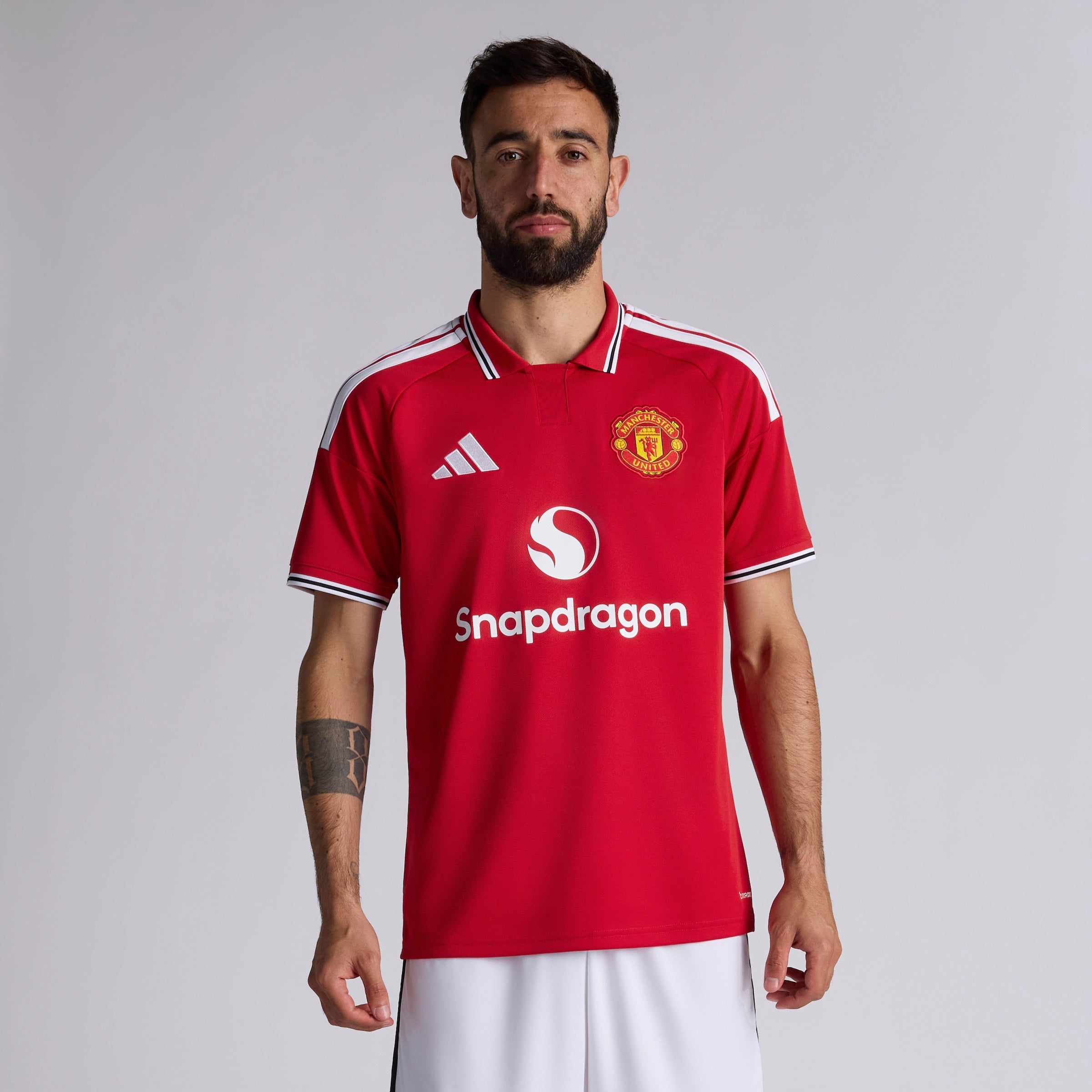 Jersey #FERNANDES 8 Manchester United Home 26/27 (UCL)