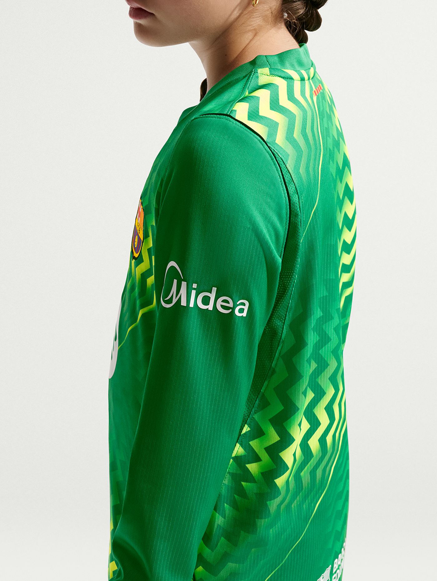 Kids Barcelona Goalkeeper Home 26/27