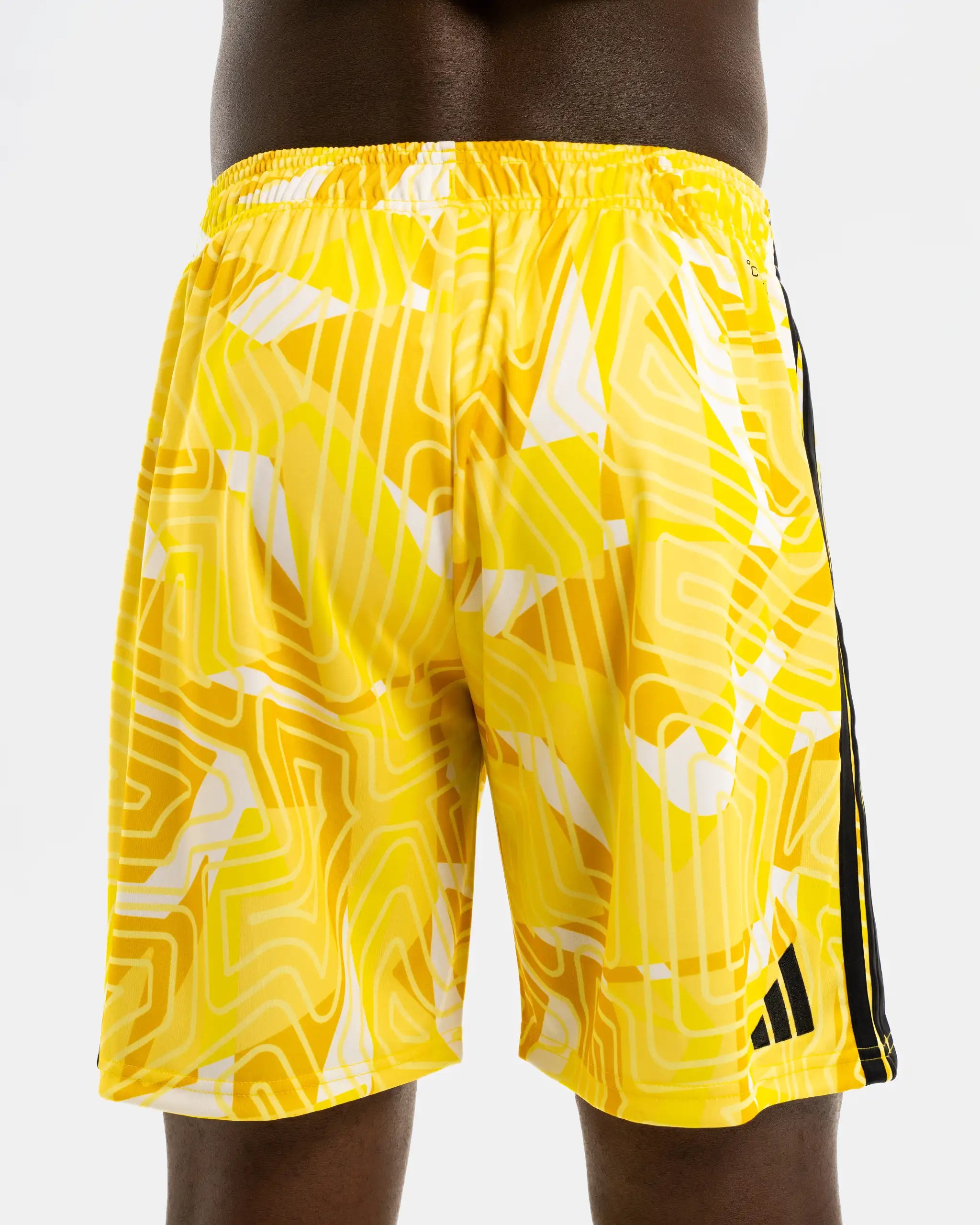 Newcastle Shorts Goalkeeper Away 26/27