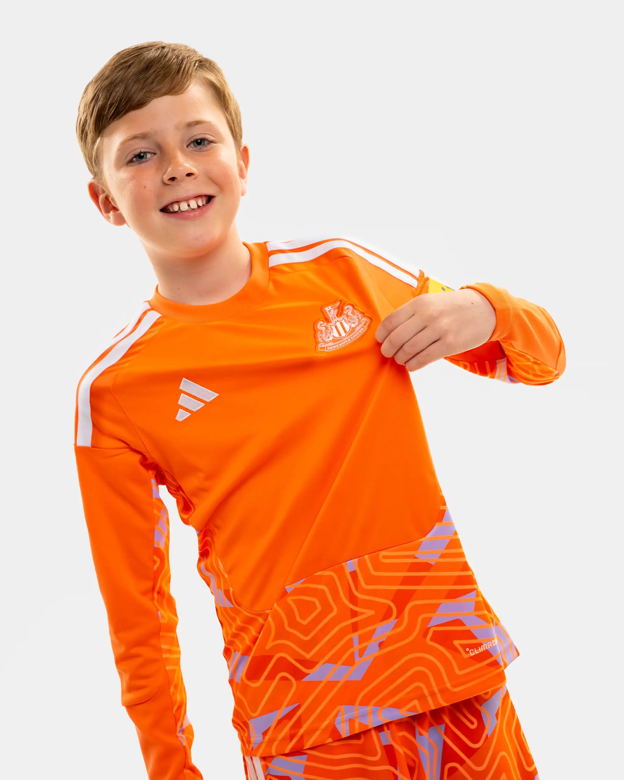 Kids Newcastle Goalkeeper Home 26/27