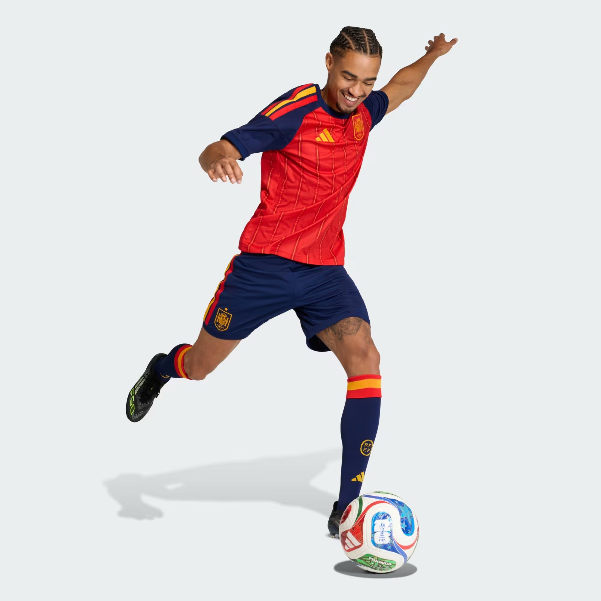 Shorts Spanien 2025