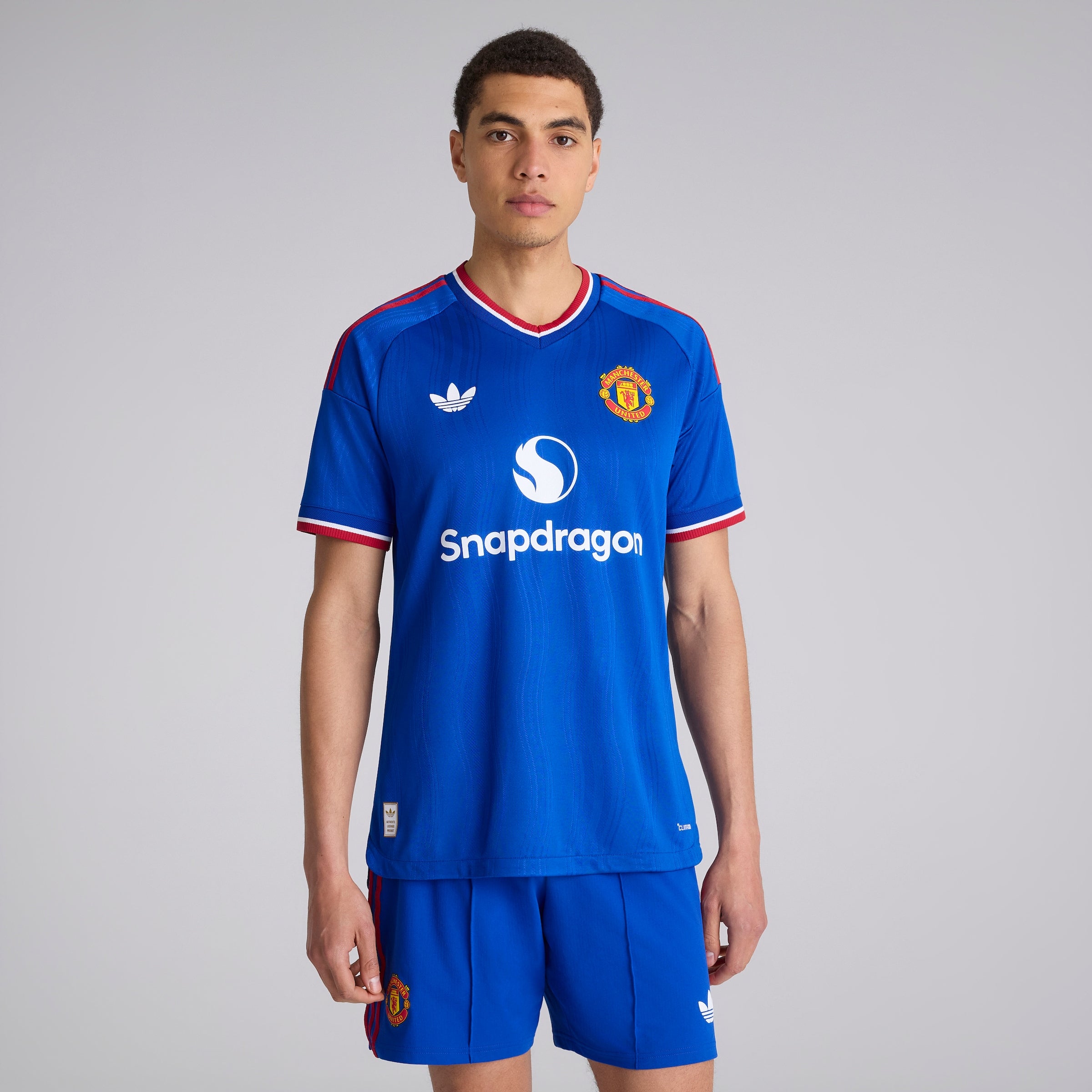 Jersey #FERNANDES 8 Player Manchester United Away 26/27 (UCL)