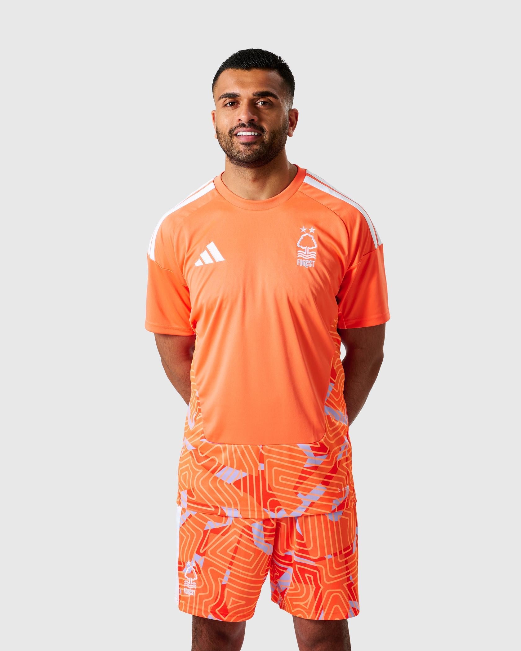 Jersey Nottingham Forest Goalkeeper Orange Home 26/27