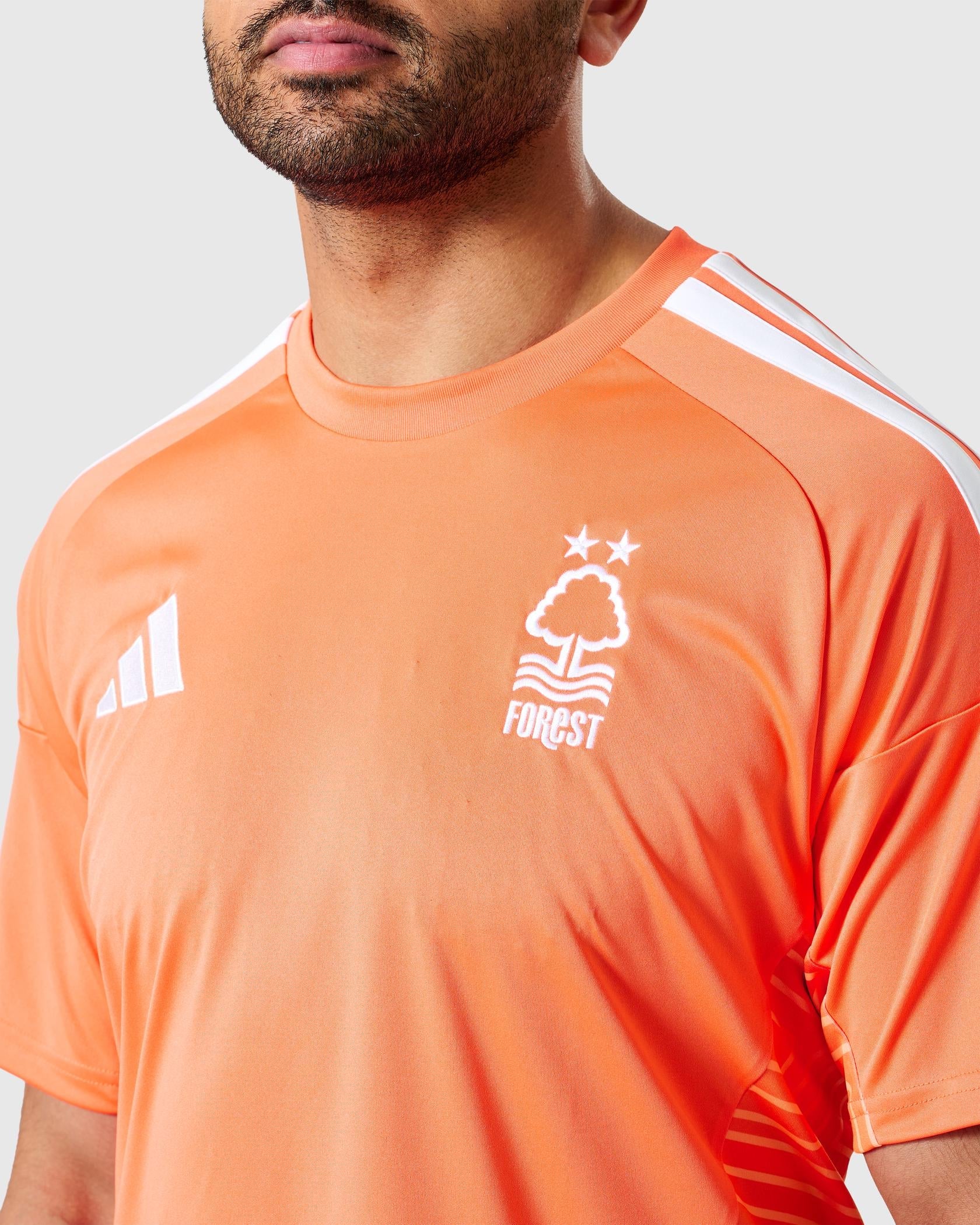Jersey Nottingham Forest Goalkeeper Orange Home 26/27