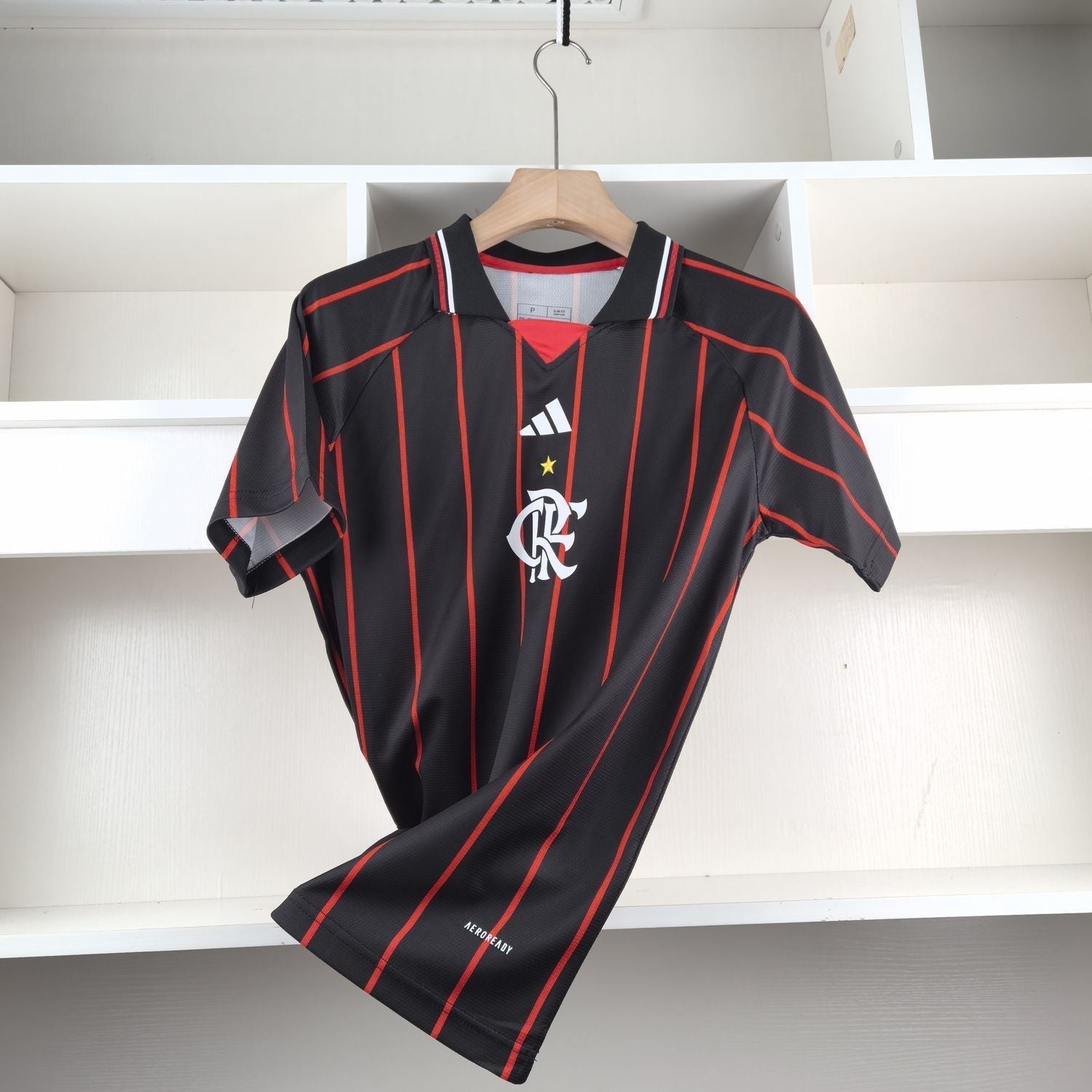 Trikot Flamengo Especial 24/25 - Preto e Vermelho
