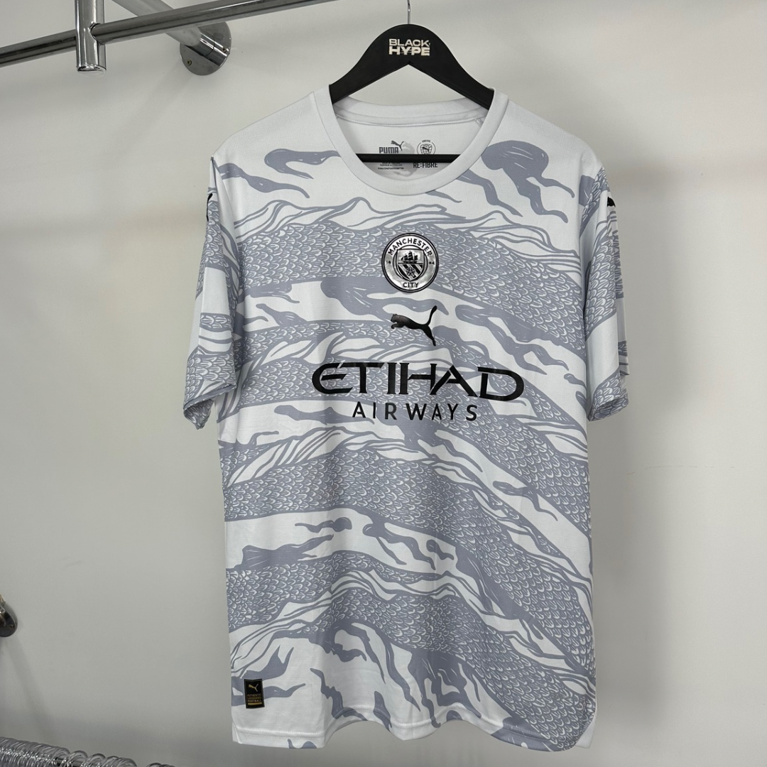 Trikot Manchester City „Ano do Dragão de Madeira“ 24/25 s/n° Torcedor Masculina – Grau