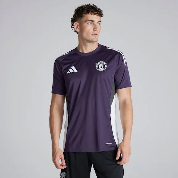 Manchester United Trikotwettbewerb 25/26