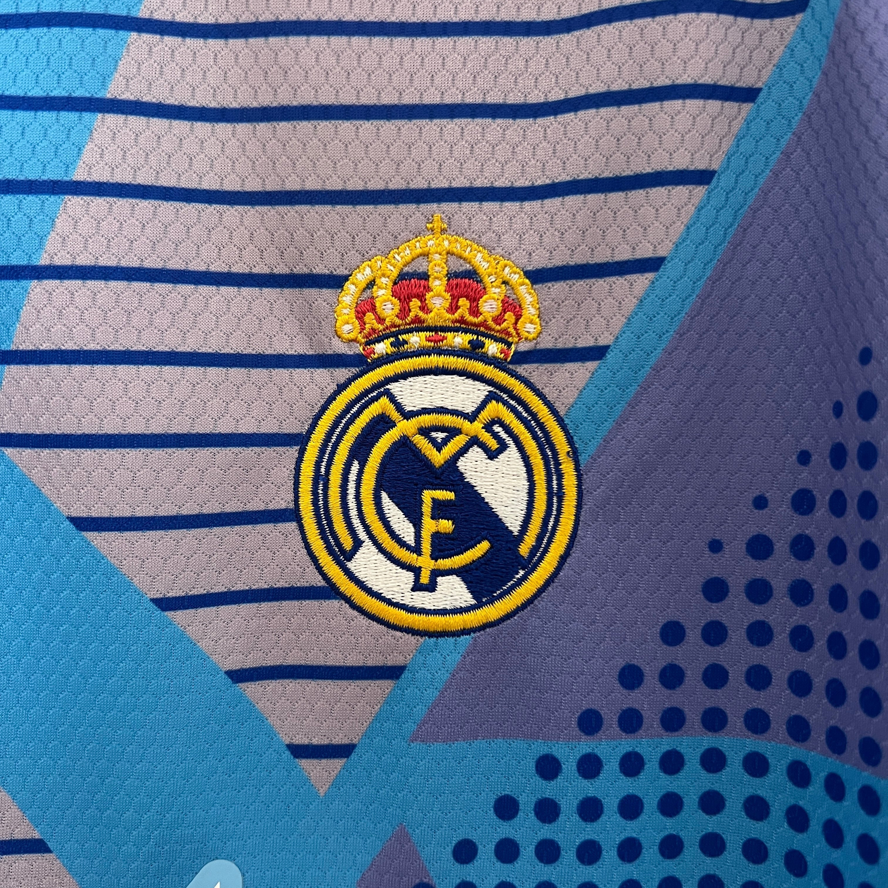 Jersey Real Madrid 24/25 - Goalkeeper