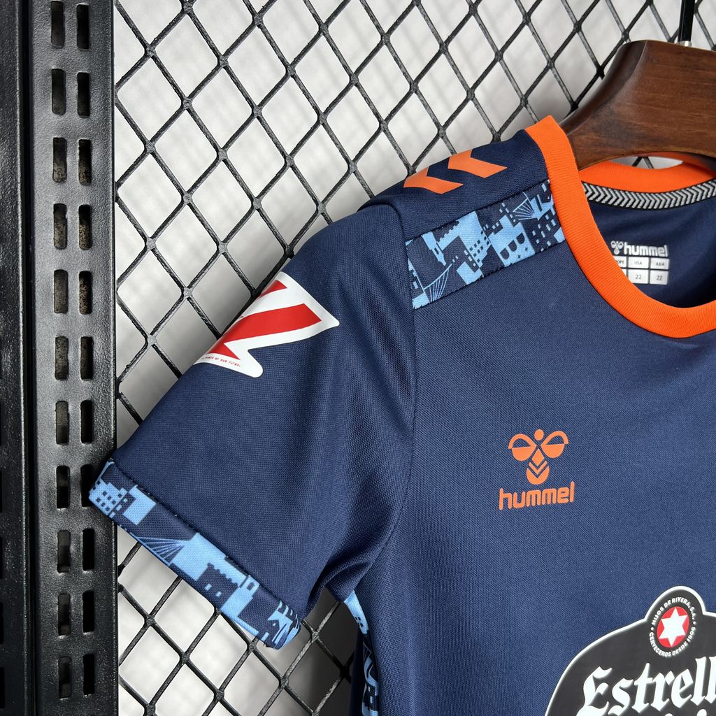 Kinder Celta Vigo 2024/25 Auswärts