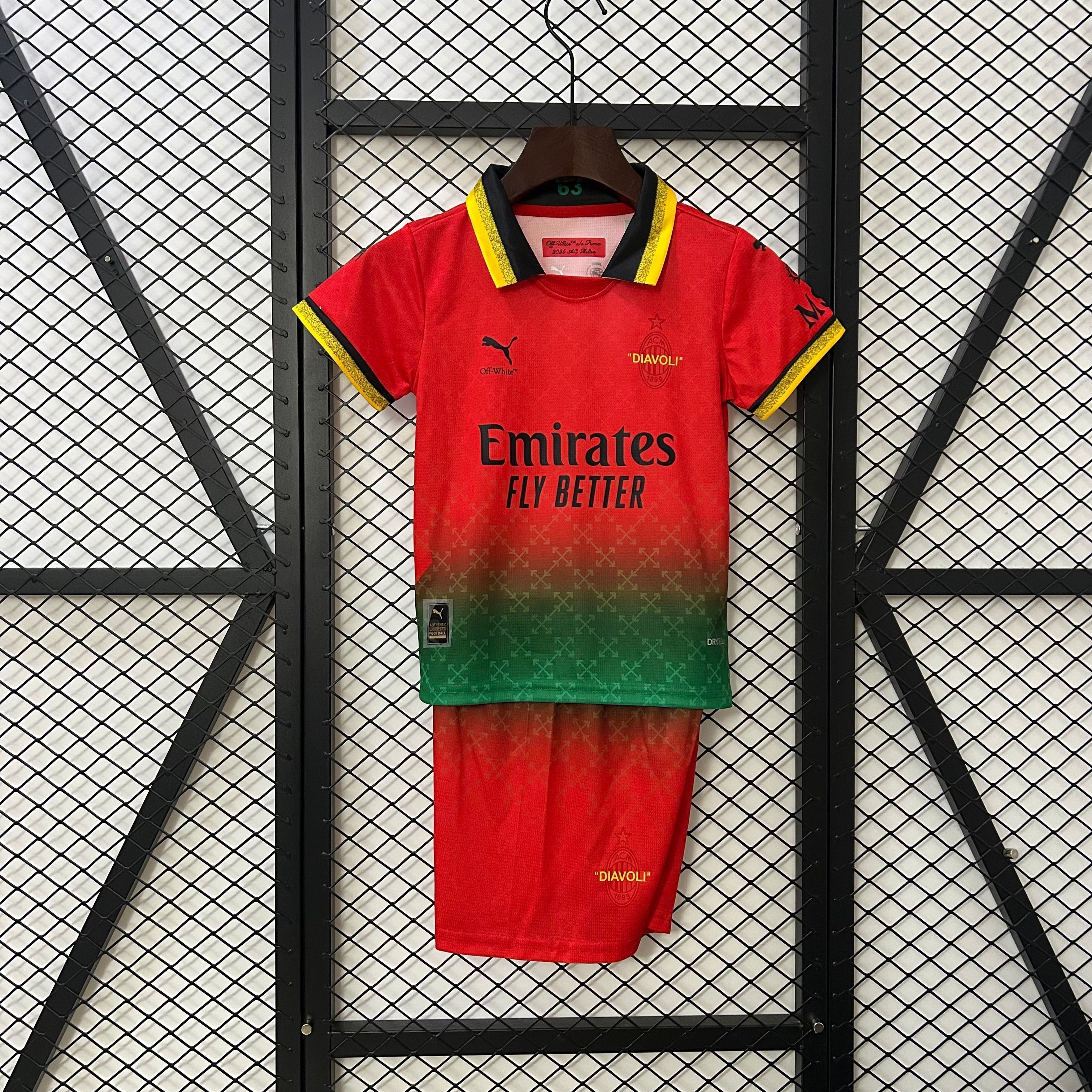 Kids Milan 25/26 Co-Branded Edition – Vermelho