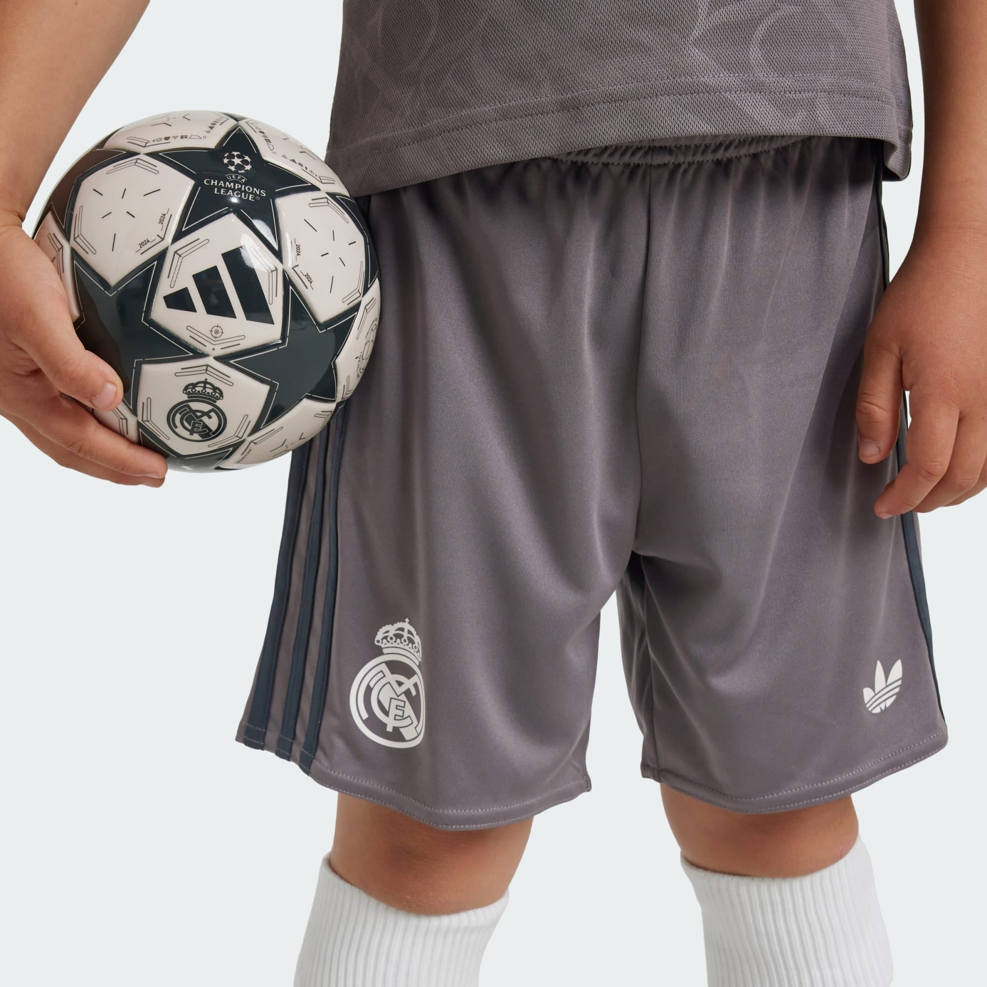Kinder Real Madrid 24/25 Dritte