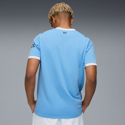 25./26. Manchester City Heimspielstätte 