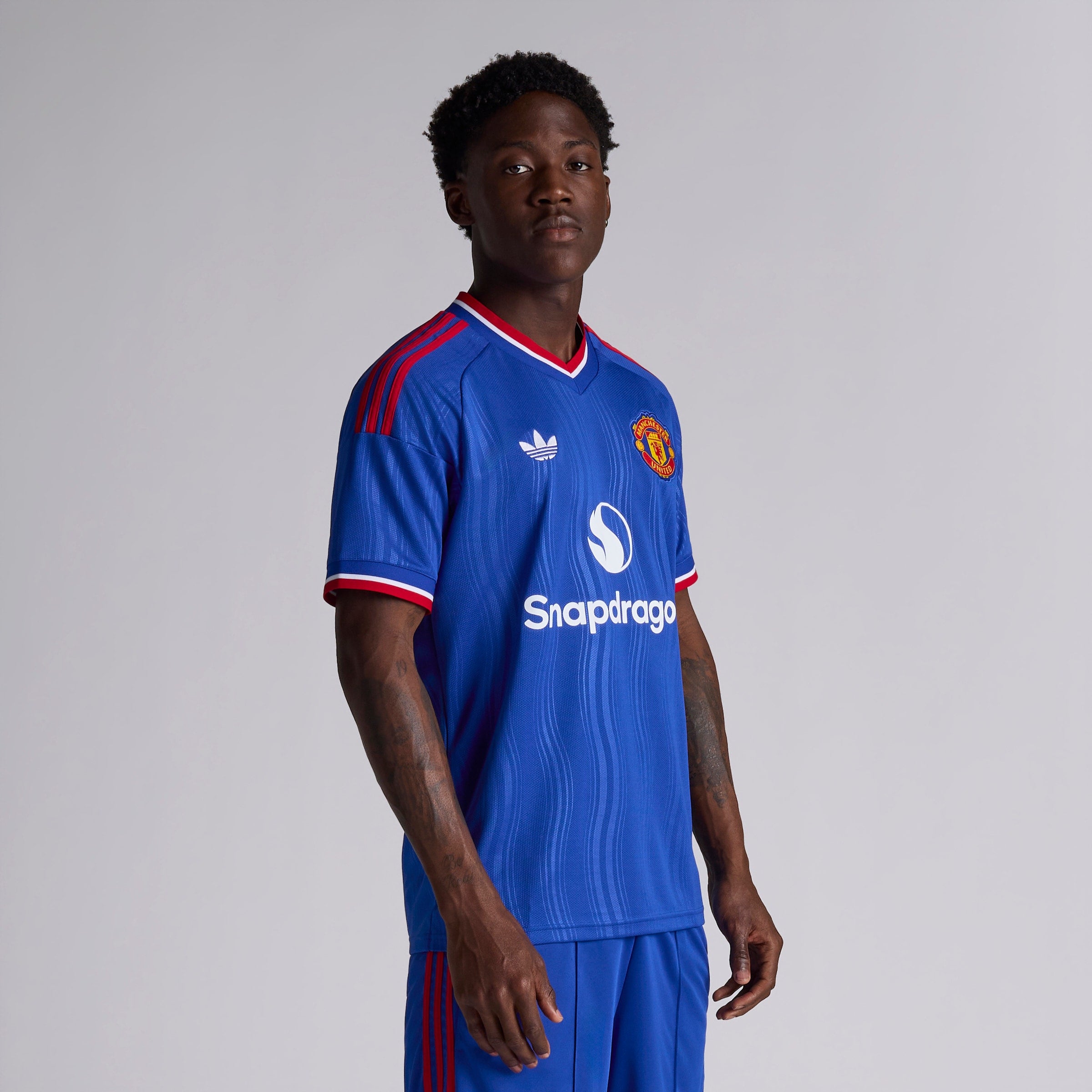 Jersey #MAINOO 37 Manchester United Away 26/27 (UCL)