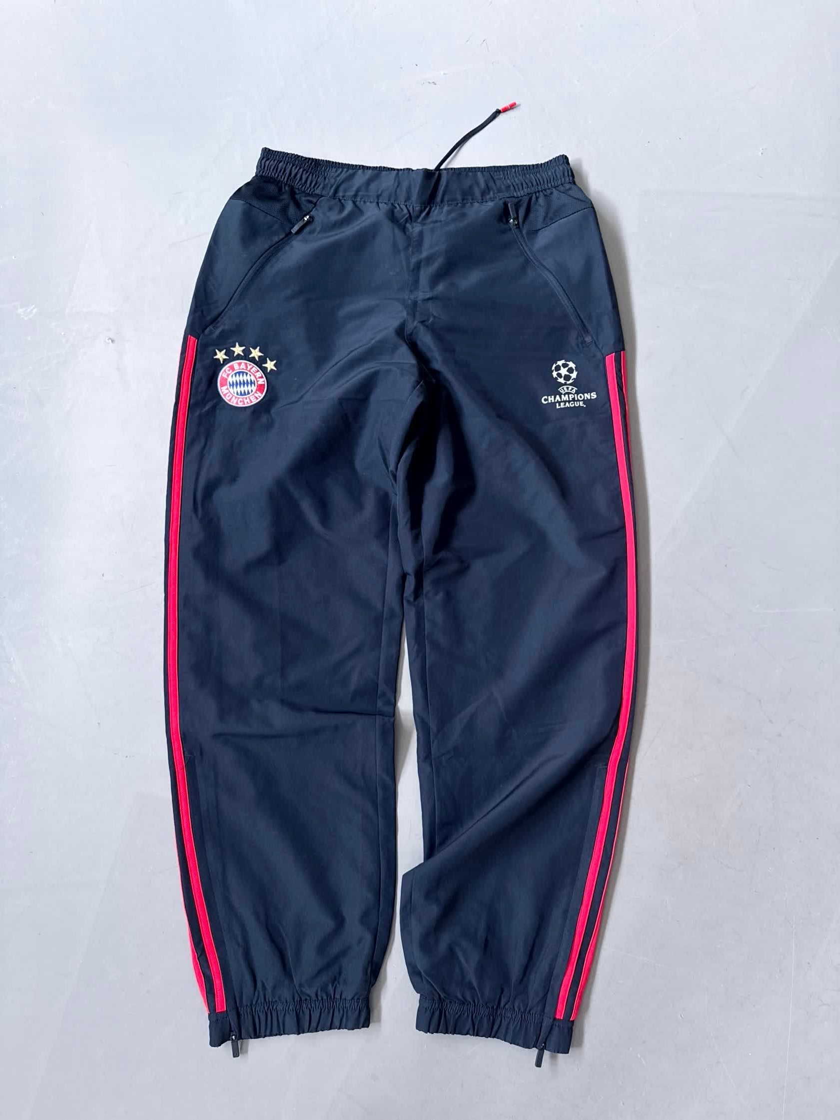 Adidas x FC Bayern CL Vintage Jacke 2010/11