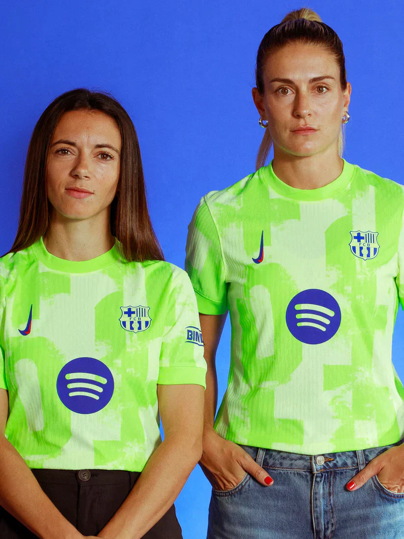 Barcelona Frauen 24/25 Dritte 