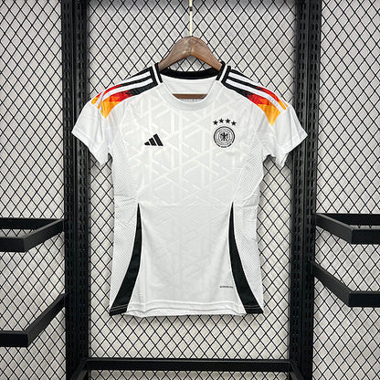 Feminina Deutschland 24∕25 Euro Startseite 