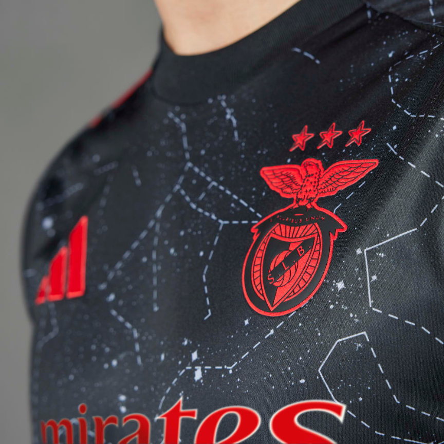 Trikot 24/25 Benfica Auswärts 