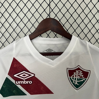 Jersey 24∕25 Fluminense entfernt 
