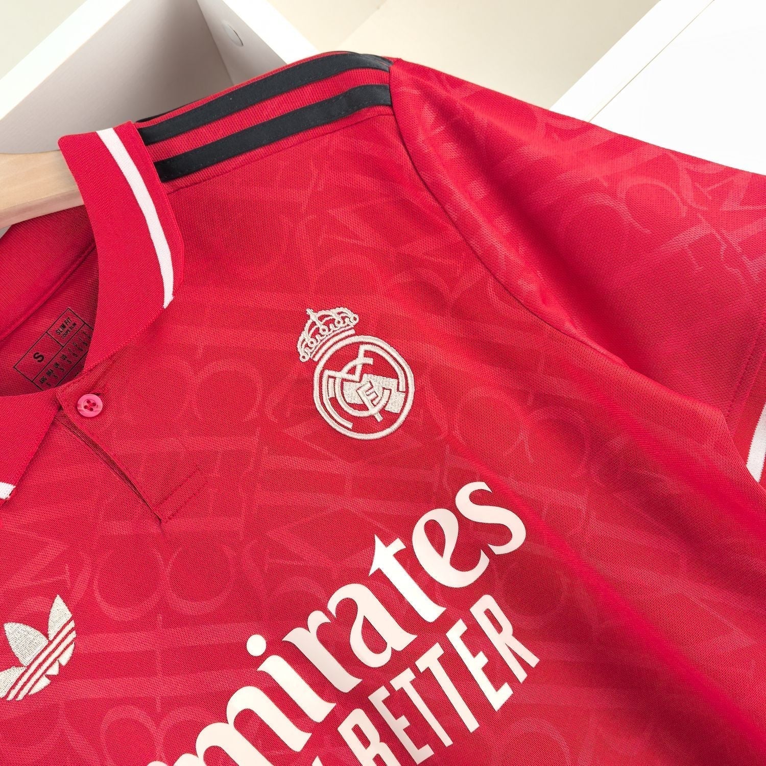 Jersey 24/25  Real Madrid Red Special