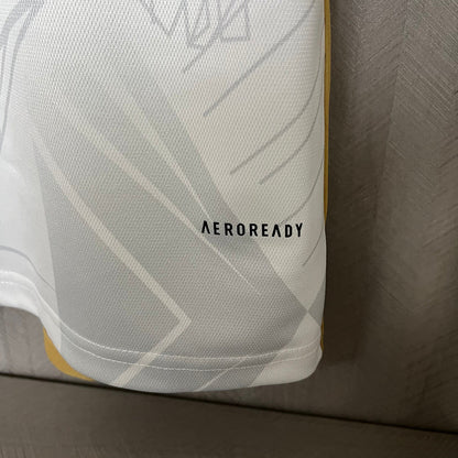 Trikot 24/25 Real Madrid Sonderedition Platin 