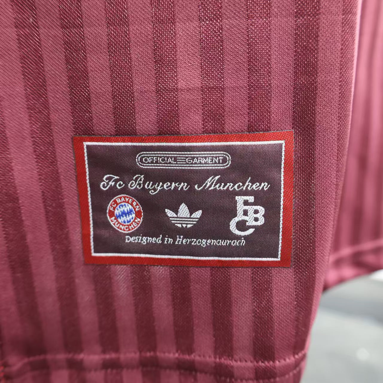 Bayern-Trikot 25/26 – Spielerversion zum 125-jährigen Jubiläum 