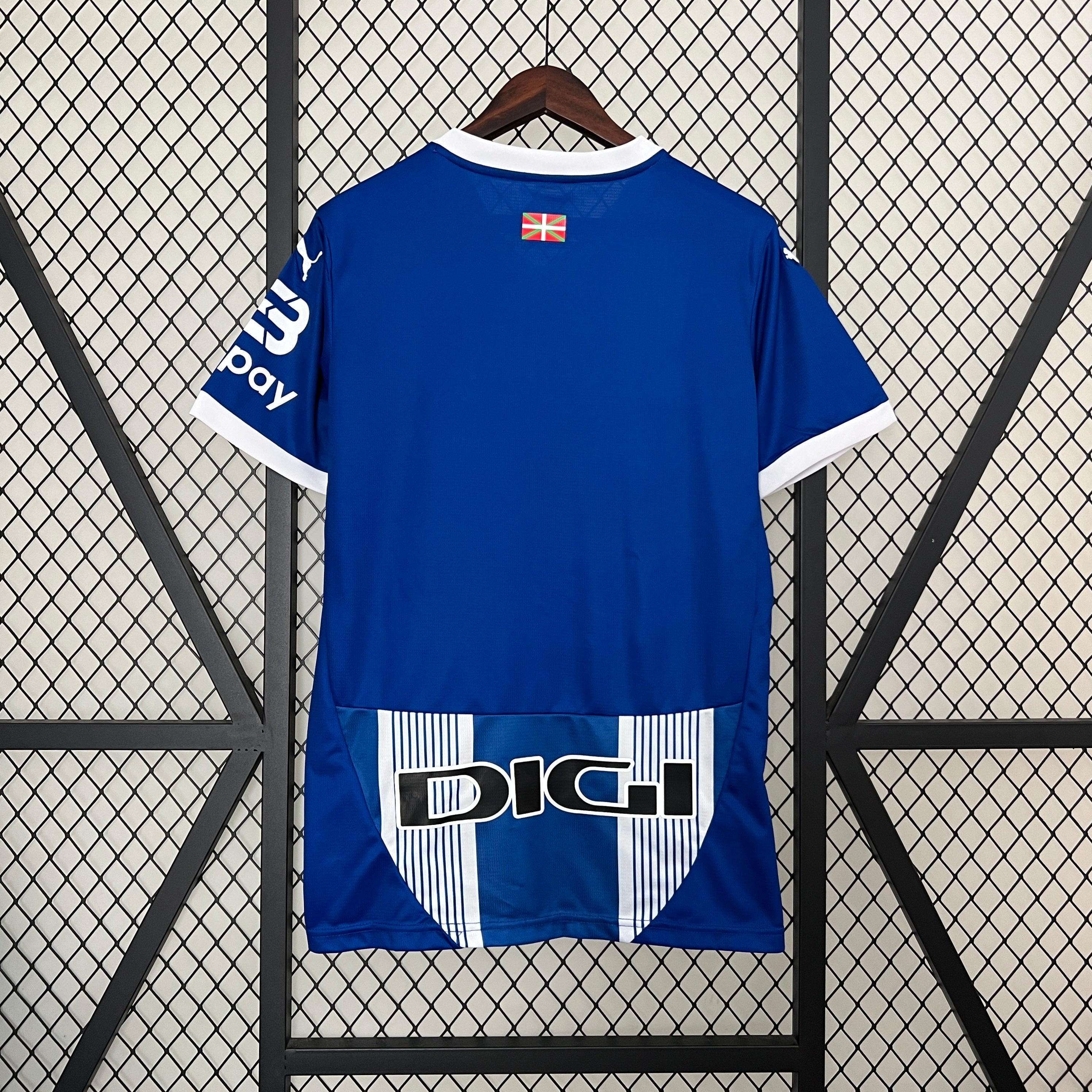 Trikot von Deportivo Alavés 24/25 Heim 