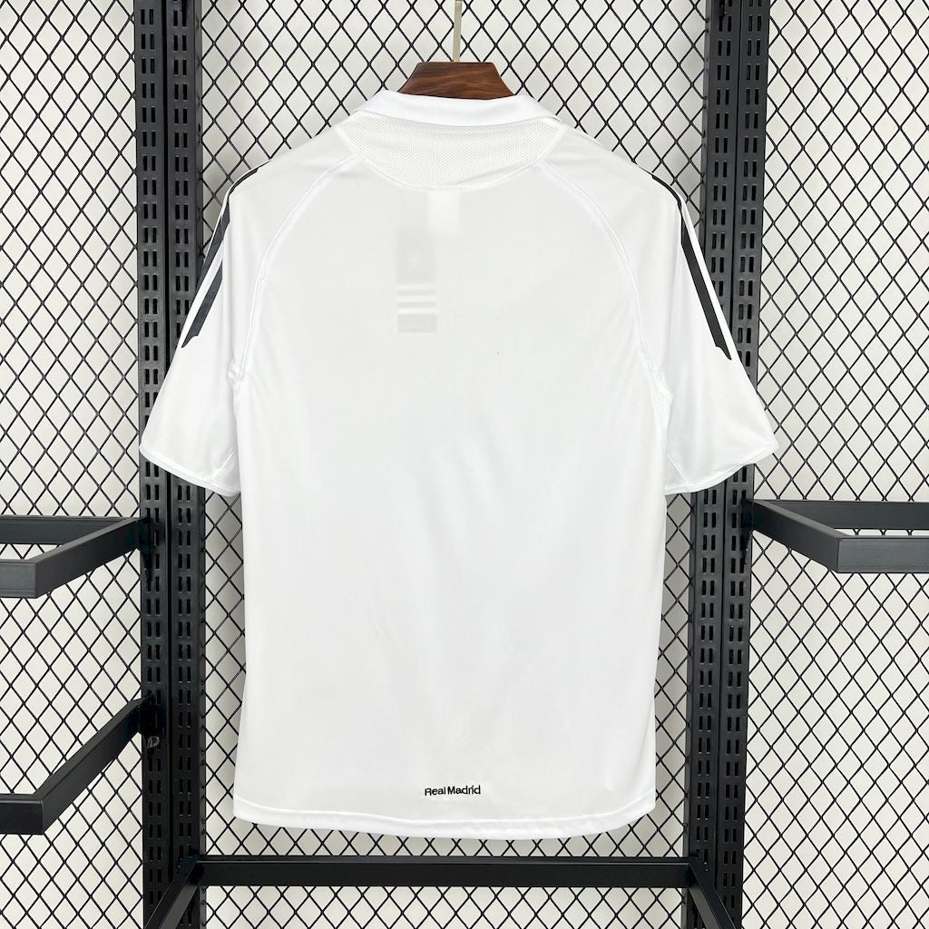 Trikot von Real Madrid Retro 2005/06 Home 