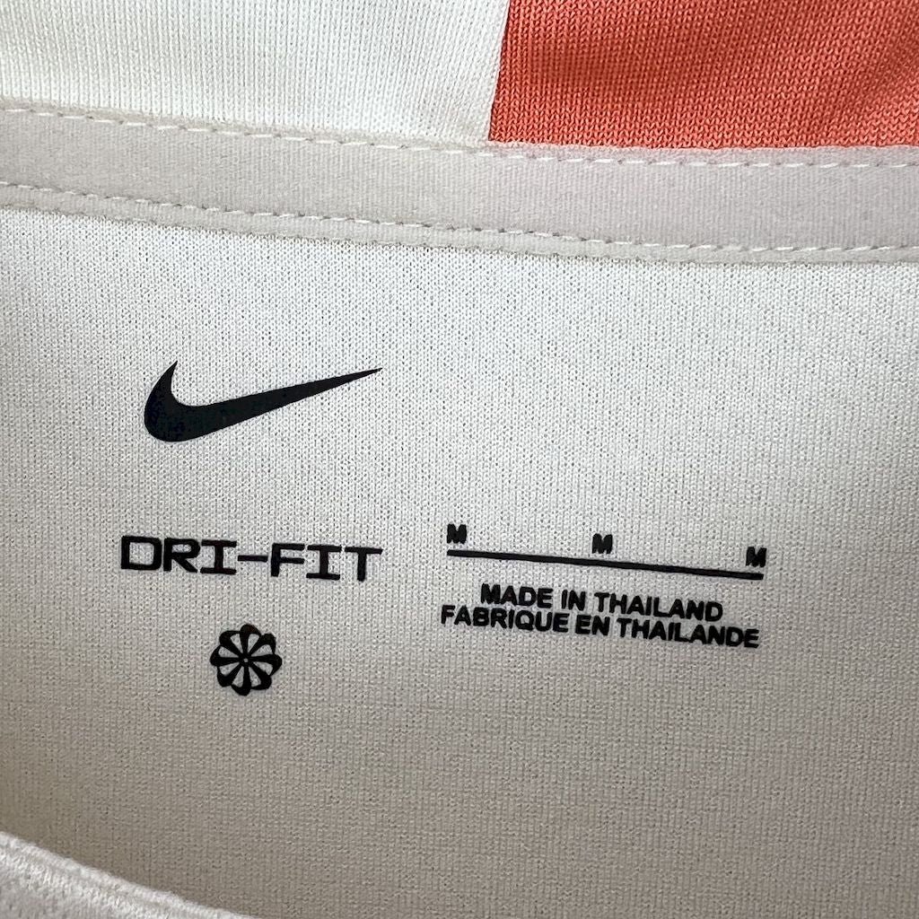 Trikot FC Barcelona 24/25 vor dem Spiel 