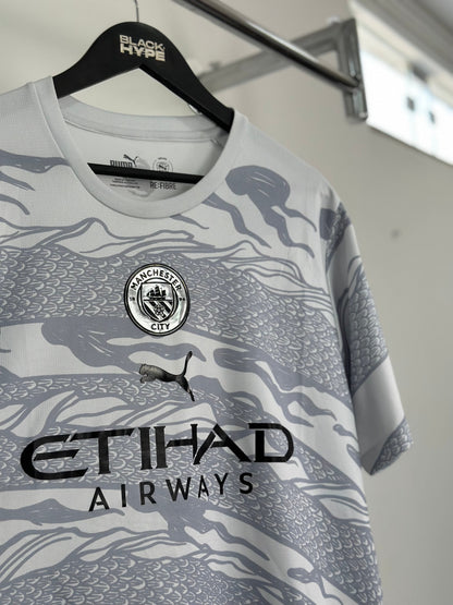 Trikot Manchester City „Ano do Dragão de Madeira“ 24/25 s/n° Torcedor Masculina – Grau 