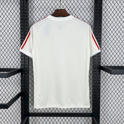 Manchester United Trikot Nr. 24/25 Sonderedition Weiß 