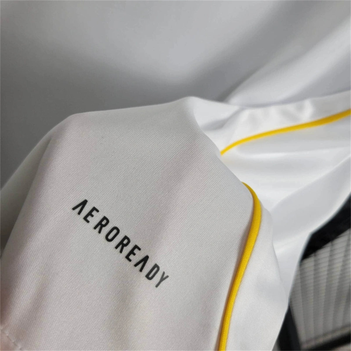 Real Madrid Heimtrikot 25/26 I - Weiß 