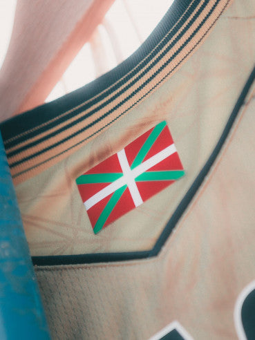 Trikot Real Sociedad feminino 24/25 Auswärts 