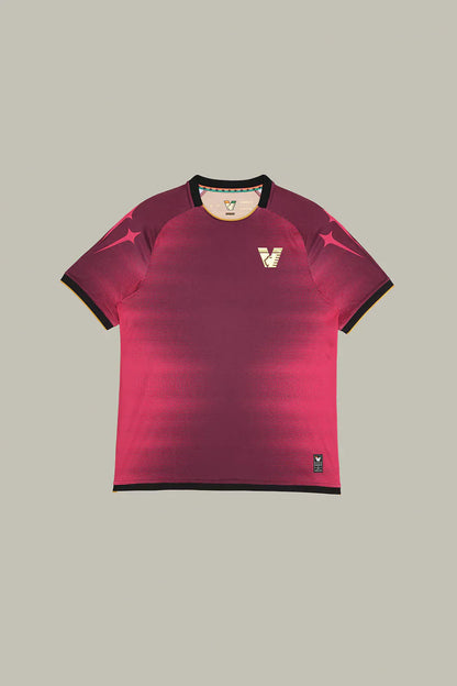 Trikot Venezia FC 25/26 vor dem Spiel 