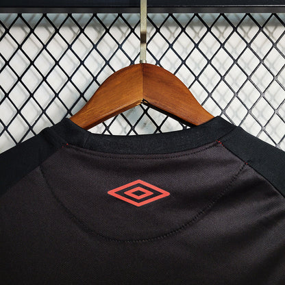 Kinder Athletico Paranaense ll 2023∕24 Preto-Vermelho 