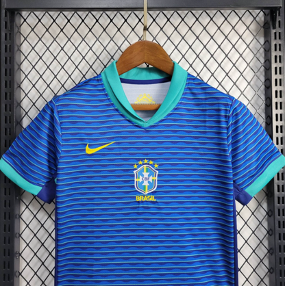Kinder Brasilien II 24/25 Gestreift 
