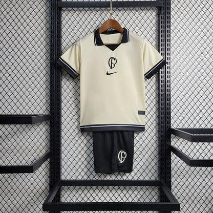 Kinderkorinther l 2023∕24 Preto-Branco 
