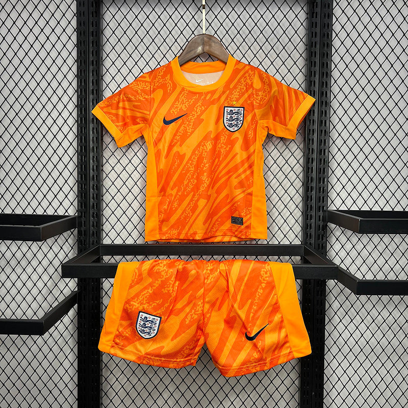 Englands Jugend-Torwartteam 2024/25 