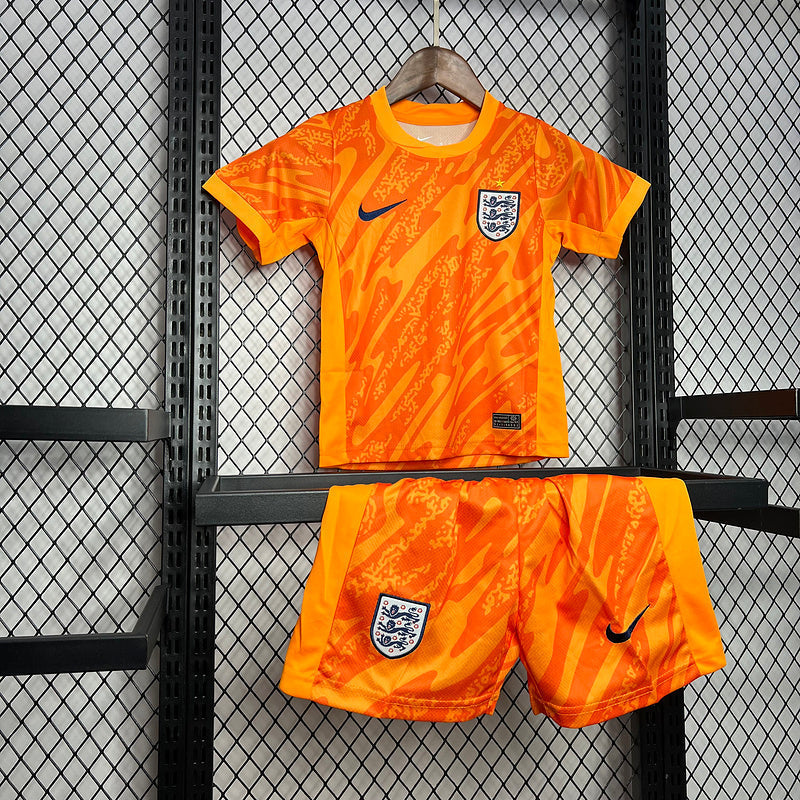 Englands Jugend-Torwartteam 2024/25 
