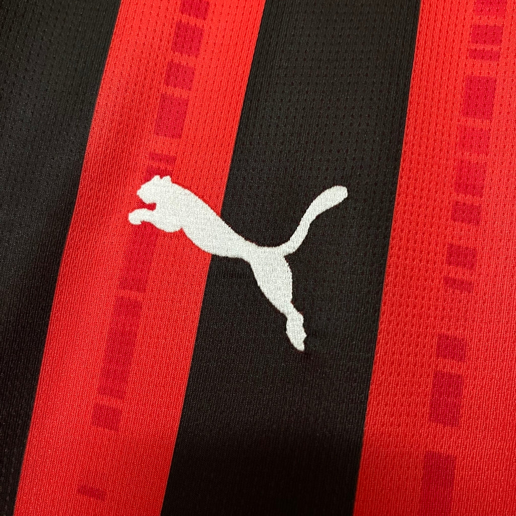 Kinder Mailand 24/25 Zuhause 