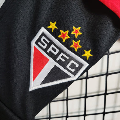 Kinder São Paulo II 2023∕24 Listrada 