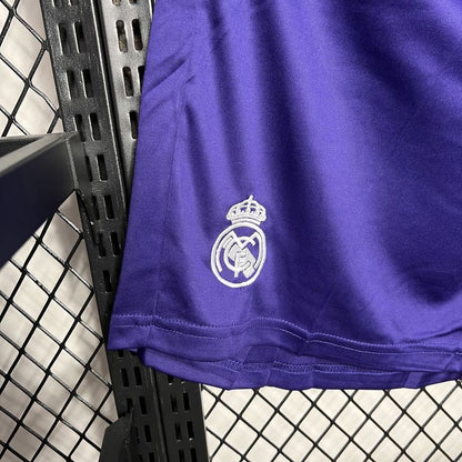 Shorts Real Madrid Edição Especial 2024/25 