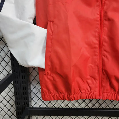 Windjacke Internacional 24/25 - Branco e Vermelho 