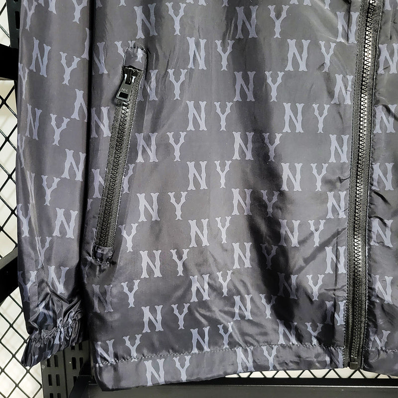 Windbreaker NY 